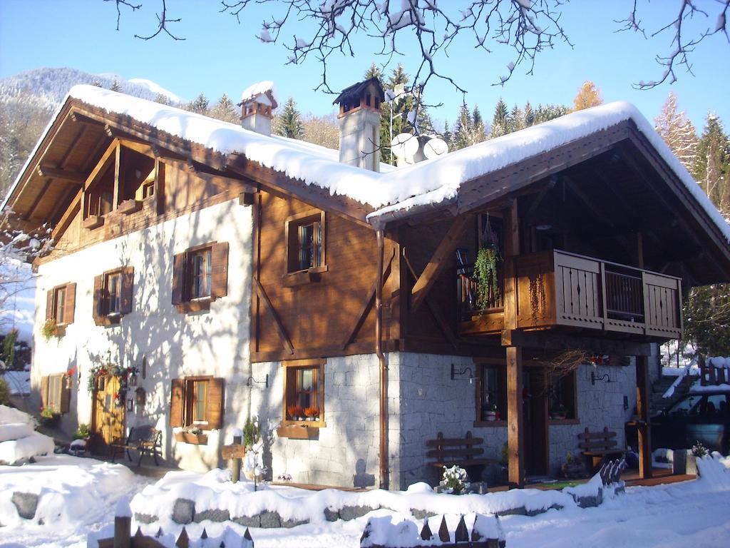 Bed and Breakfast Maso Pin Мадонна-ді-Кампільйо Екстер'єр фото